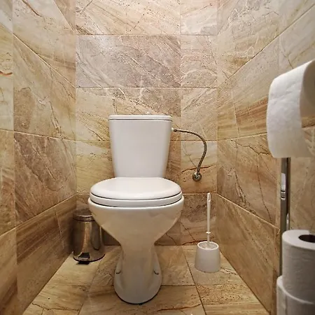 Laura Apartman Lipótszentmiklós