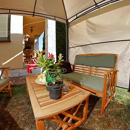 Laura Appartement *