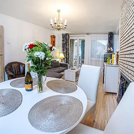 アパート Laura Liptovský Mikuláš