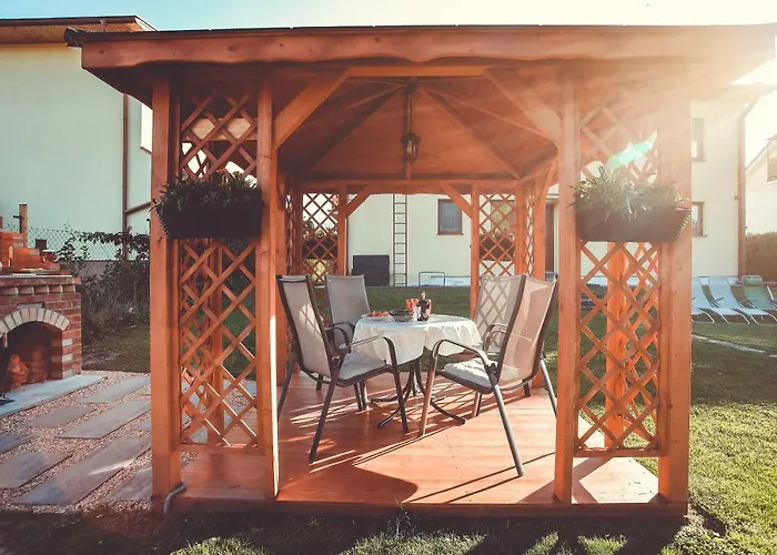 Laura Daire